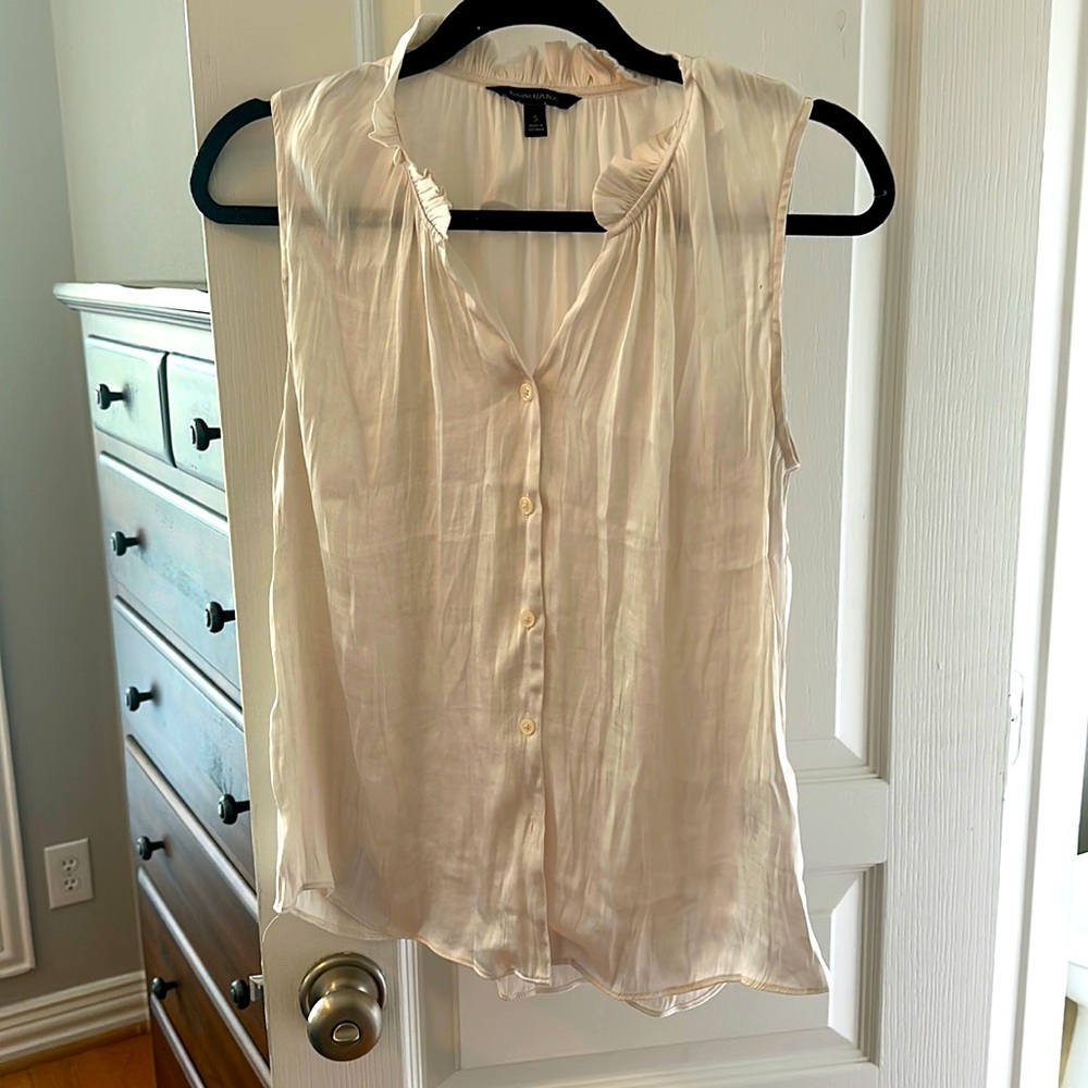 Banana Republic Cream Silky Blouse